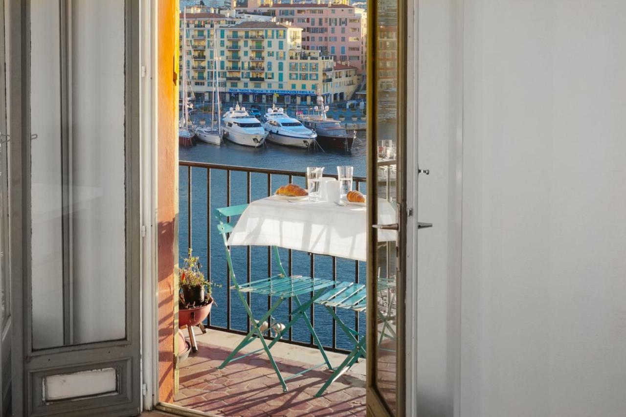 Apartment Waterfront Panoramic Sea View, Balcony, Ac
